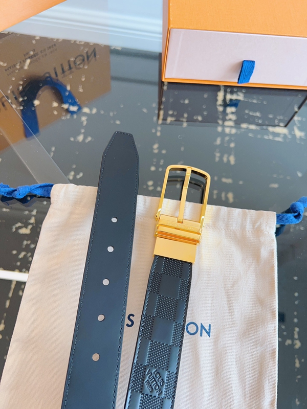 ルイヴィトンベルト側面デザイン